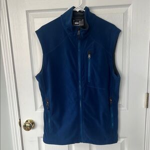 REI Men's Blue Vest